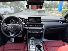 Genesis G70 2.0T Hunt Edition Rear-Wheel Drive Luxury Shooting Brake - photo 9