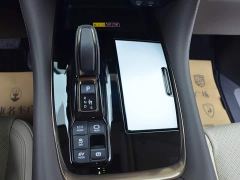 Toyota Vellfire Crown Hybrid 2.5L Ink Gold Executive Edition - photo 10