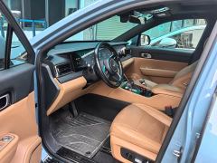 Li Auto ONE Extended Range 6-Seater - ფოტო 5