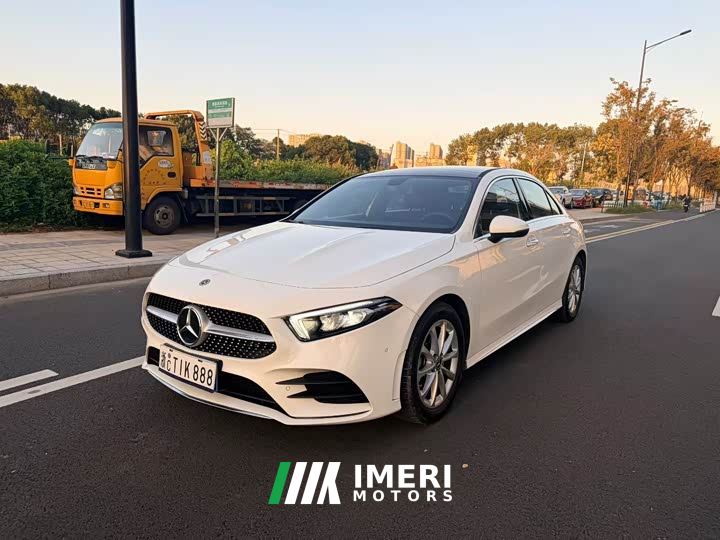 Mercedes-Benz A-Class Facelift A 200 L Sport Sedan Dynamic Edition - car from China