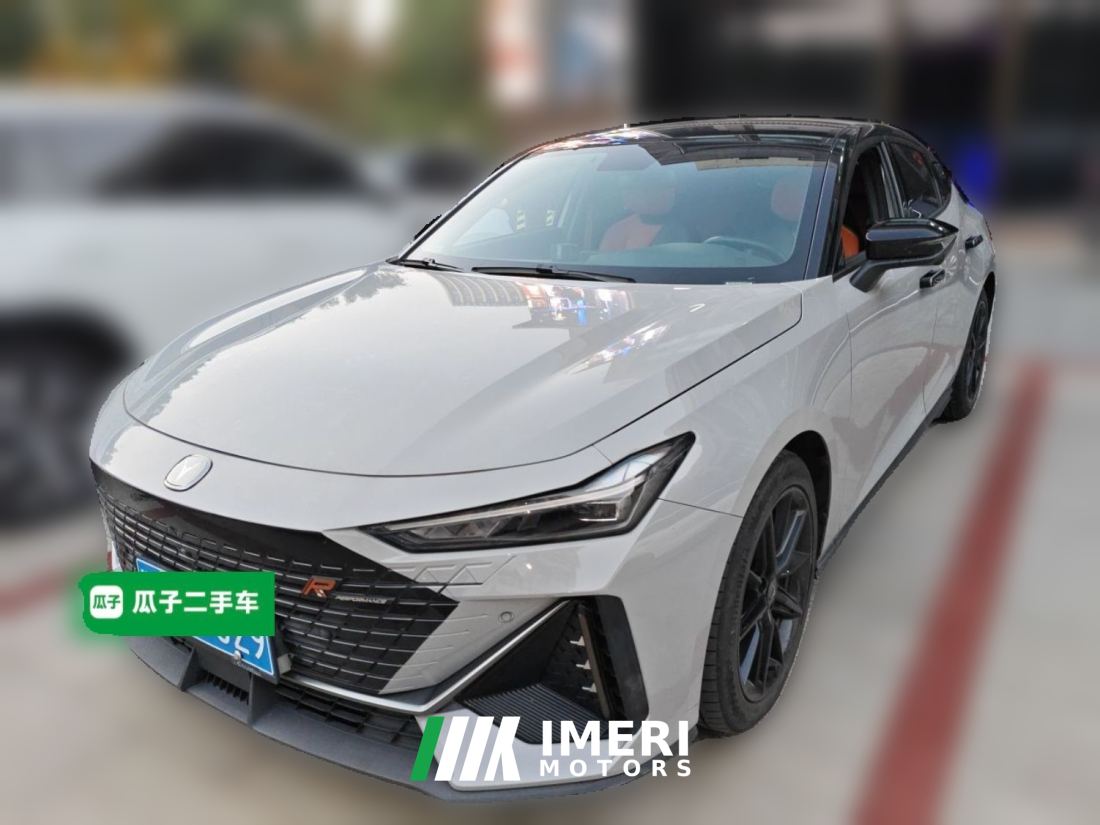 Changan UNI-V 1.5T Premium Version - ავტომობილი ჩინეთიდან