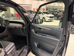 Toyota Vellfire Crown Hybrid 2.5L Executive Premier Edition - photo 6