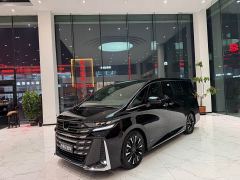 Toyota Vellfire Crown Hybrid 2.5L Executive Premier Edition - photo 2