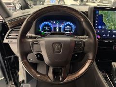 Toyota Vellfire Crown Hybrid 2.5L Executive Premier Edition - photo 4