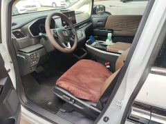 Honda Elysion 2.0L e:HEV Classic Edition - фото 14