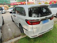 Honda Elysion 2.0L e:HEV Classic Edition - фото 4