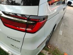 Honda Elysion 2.0L e:HEV Classic Edition - фото 7