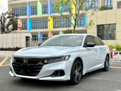 Honda Accord 260TURBO Premium Edition - photo 2