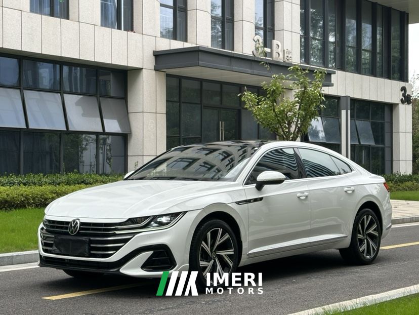 Volkswagen FAW- CC FAW-Volkswagen CC 330TSI Dazzling Edition - автомобиль из Китая