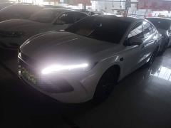 BYD Qin L DM-i Smart Drive Edition 80KM Leading - фото 1