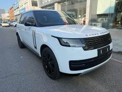 Land Rover Range Rover 3.0 L6 400PS Prestige Seven-Seat Extended Wheelbase - фото 2