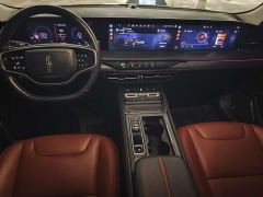 Lincoln Z 2.0T Premier - ფოტო 9