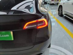 Tesla Model Y Rear-Wheel Drive - ფოტო 7