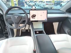 Tesla Model Y Rear-Wheel Drive - ფოტო 9