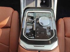 BMW i7 xDrive60L Luxury Package - ფოტო 14