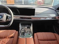 BMW i7 xDrive60L Luxury Package - ფოტო 15
