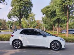 Volkswagen ID.3 Outstanding Edition - ფოტო 4