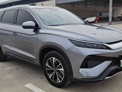 BYD Song Pro New Energy 2nd Gen DM-i 75KM Leading Edition - фото 2