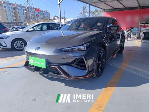 2025 Changan UNI-V Third Generation 2.0T Dynamic Engine Edition - ავტომობილი ჩინეთიდან