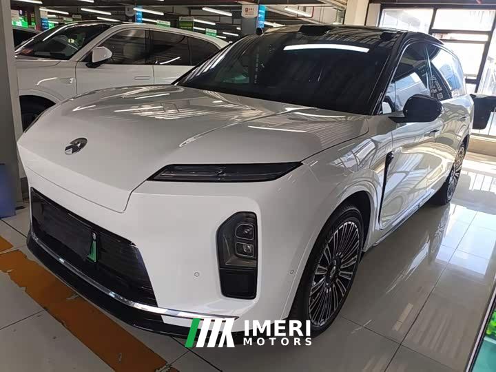 NIO ES8 Six-Seat Executive Luxury Edition