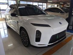NIO ES8 Six-Seat Executive Luxury Edition - ფოტო 3