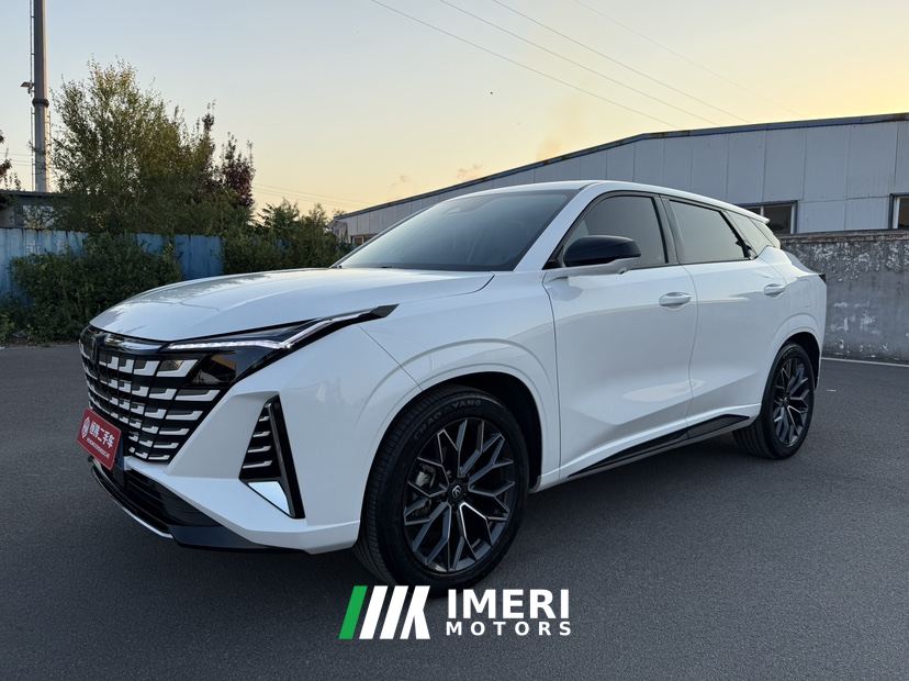Changan UNI-Z 1.5T Luxury - ავტომობილი ჩინეთიდან