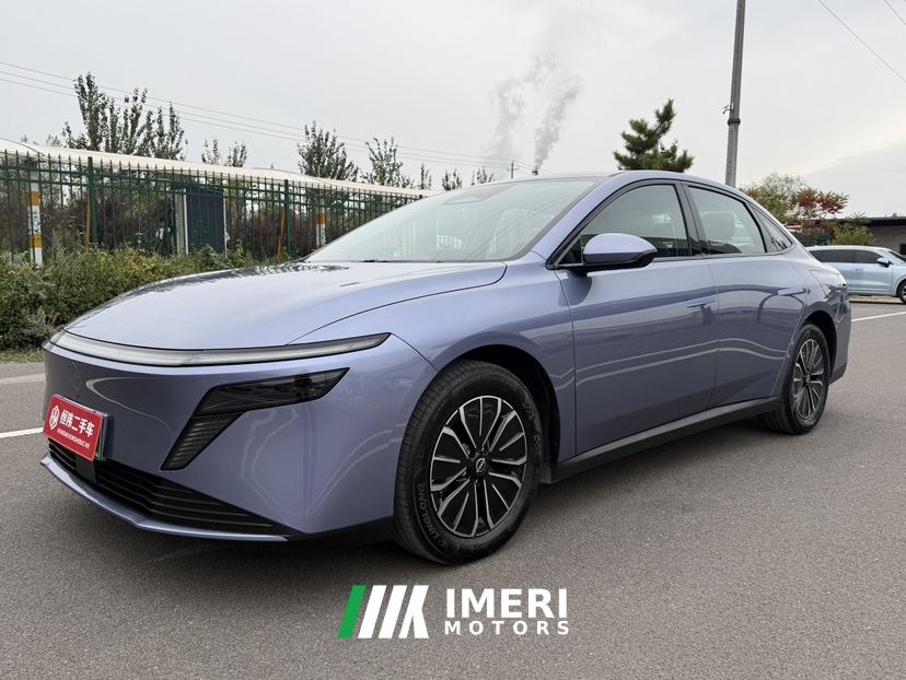 Nissan N6 1.5L 180 Max - car from China