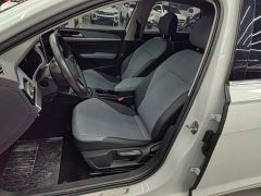 Volkswagen Lavida Facelift 1.5L Automatic Five Million Edition - ფოტო 14
