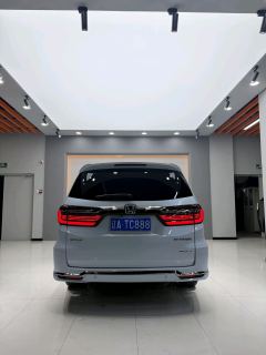 Honda Elysion e:HEV 2.0L Luxury Edition - photo 10