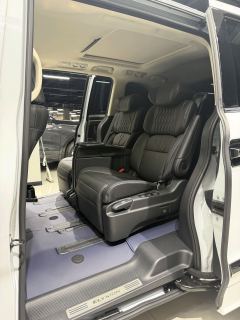 Honda Elysion e:HEV 2.0L Luxury Edition - photo 8