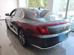 Hyundai Mistra 1.8L CVT LUX Luxury Edition - ფოტო 4