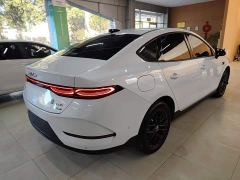 BYD Qin PLUS EV Smart Drive 420KM Leading Edition - ფოტო 6