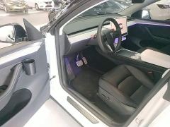 Tesla Model Y Rear-Wheel Drive - ფოტო 15