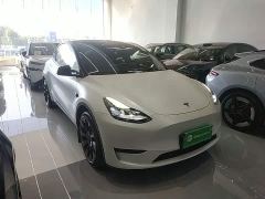 Tesla Model Y Rear-Wheel Drive - ფოტო 3