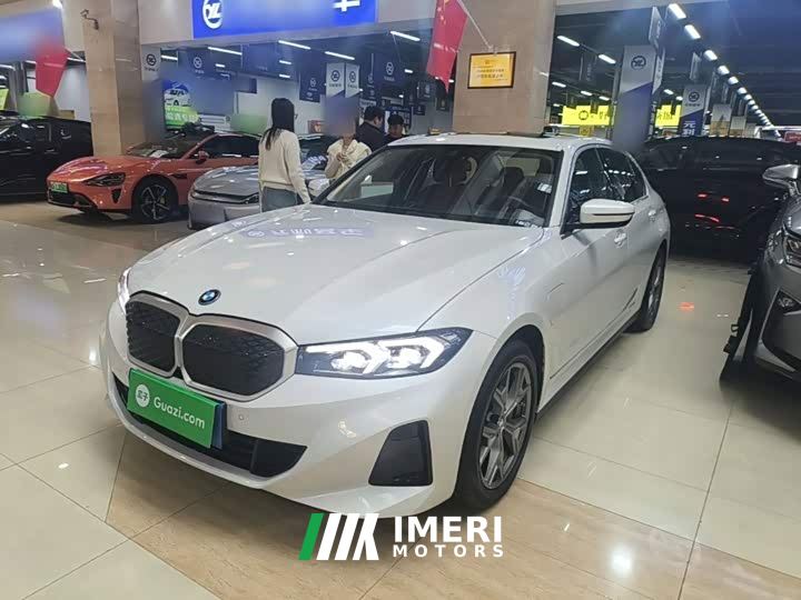 BMW i3 eDrive 35 L