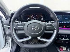 Hyundai Elantra 1.5L CVT Luxury - photo 11
