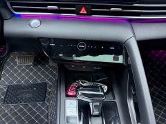 Hyundai Elantra 1.5L CVT Luxury - photo 12