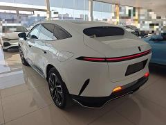 Avatr 11 Long Range Dual Motor Luxury 5-Seater - photo 4
