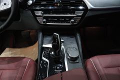 BMW 5 Series Plug-in Hybrid 535Le M Sport Package - фото 10