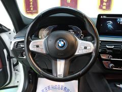 BMW 5 Series Plug-in Hybrid 535Le M Sport Package - фото 16