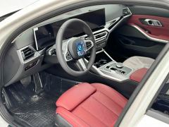 BMW 3 Series 320i M Sport Package - фото 4