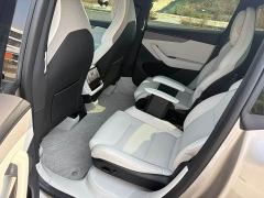Tesla Model Y L Long Range All-Wheel Drive - фото 3
