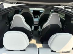 Tesla Model Y L Long Range All-Wheel Drive - фото 4