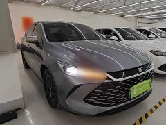 BYD Qin PLUS DM-i Smart Drive Edition 55KM Leading - фото 3