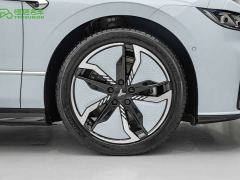 Voyah Lantu Zhaoguang Four-Wheel Drive Flagship - фото 6