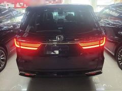 Honda Odyssey 2.0L e:HEV Sharp Premium Edition - ფოტო 5
