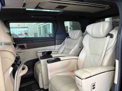 Toyota Alphard Hybrid 2.5L Premium Edition - photo 12