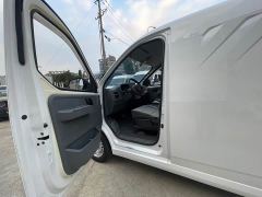Wuling Yangguang 300km Practical Sealed Window Version 75kW - photo 12