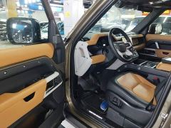 Land Rover Defender Facelift 110 3.0T P400 X-DYNAMIC HSE - ფოტო 15