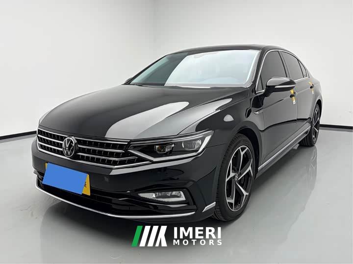 Volkswagen Magotan 2 Million Units Celebration Edition 330TSI DSG Luxury - автомобиль из Китая